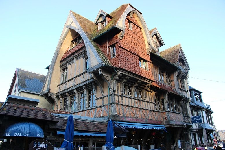 Etretat(8) : Manoir De La Salamandre